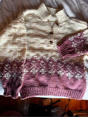 Cream and Dusty Rose Knit Pullover Sweater